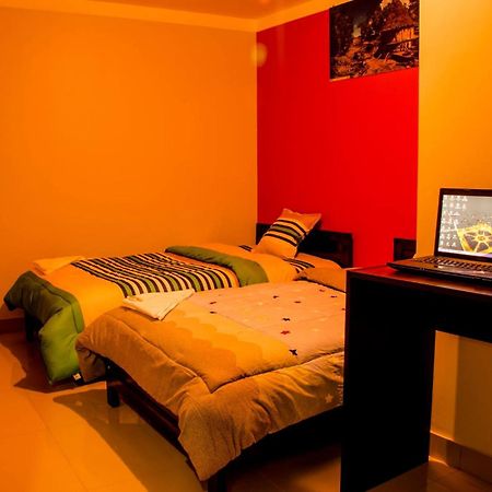 Buenas Noches Hostal شاشابوياس المظهر الخارجي الصورة