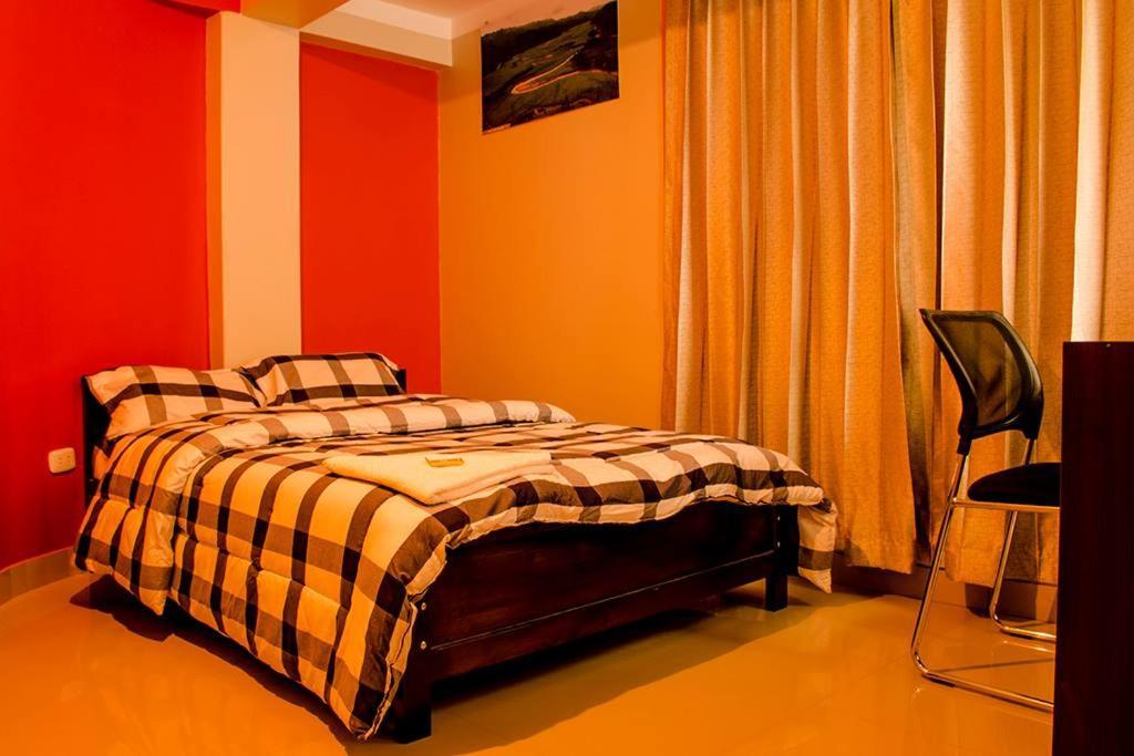 Buenas Noches Hostal شاشابوياس المظهر الخارجي الصورة