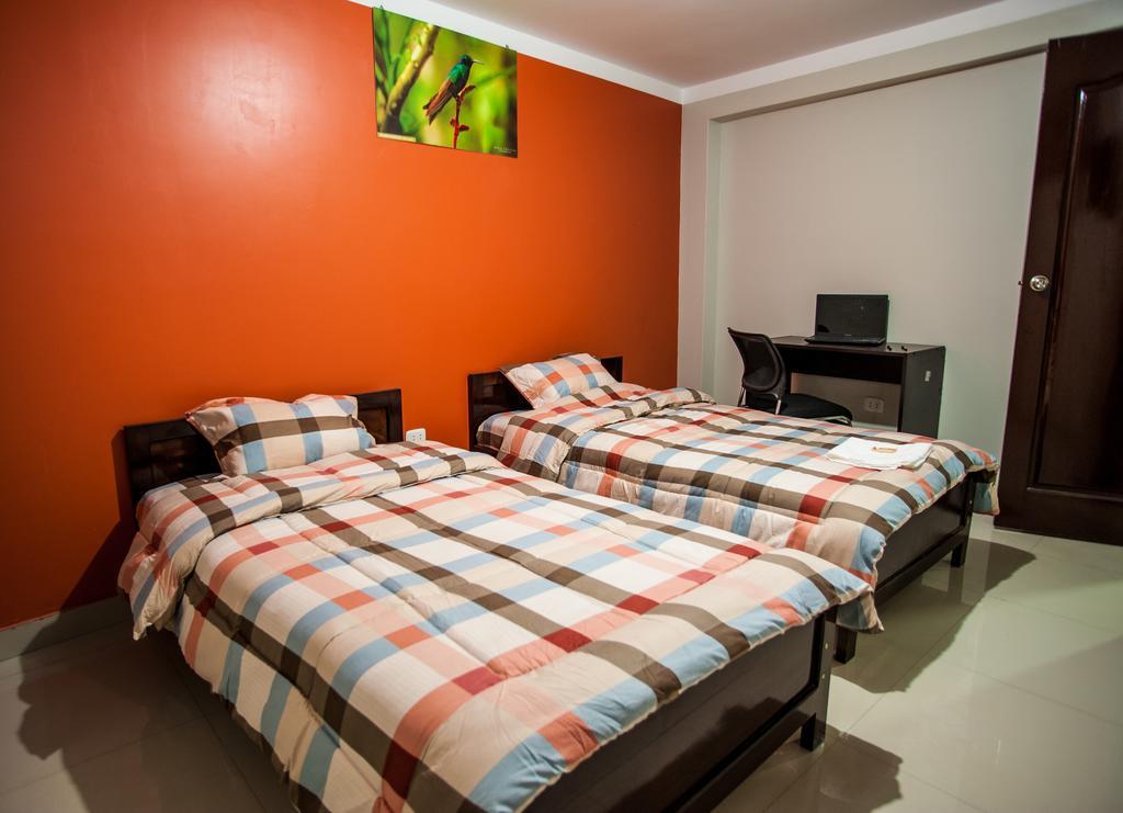Buenas Noches Hostal شاشابوياس المظهر الخارجي الصورة